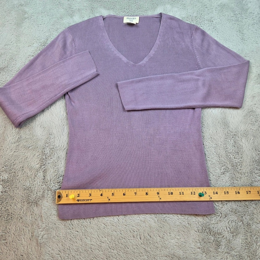 Brooks Brothers Silk Sweater Womens S VNeck Ribbed Knit Long Sleeve Mauve Purple